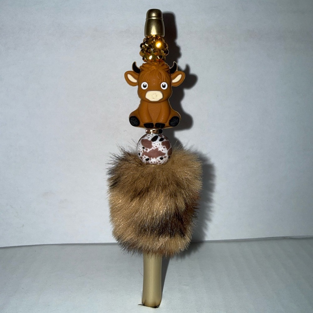 Handmade Beaded Pen-Charming Brown 3D Cow W/silicone&resin beads with fur base